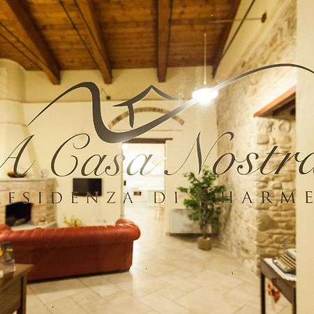 לינה וארוחת בוקר Candela A Casa Nostra Residenza Di Charme מראה חיצוני תמונה