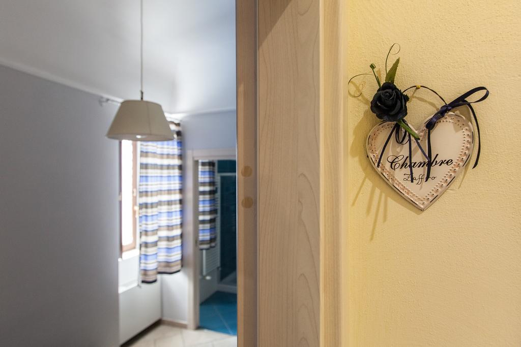 לינה וארוחת בוקר Candela A Casa Nostra Residenza Di Charme חדר תמונה